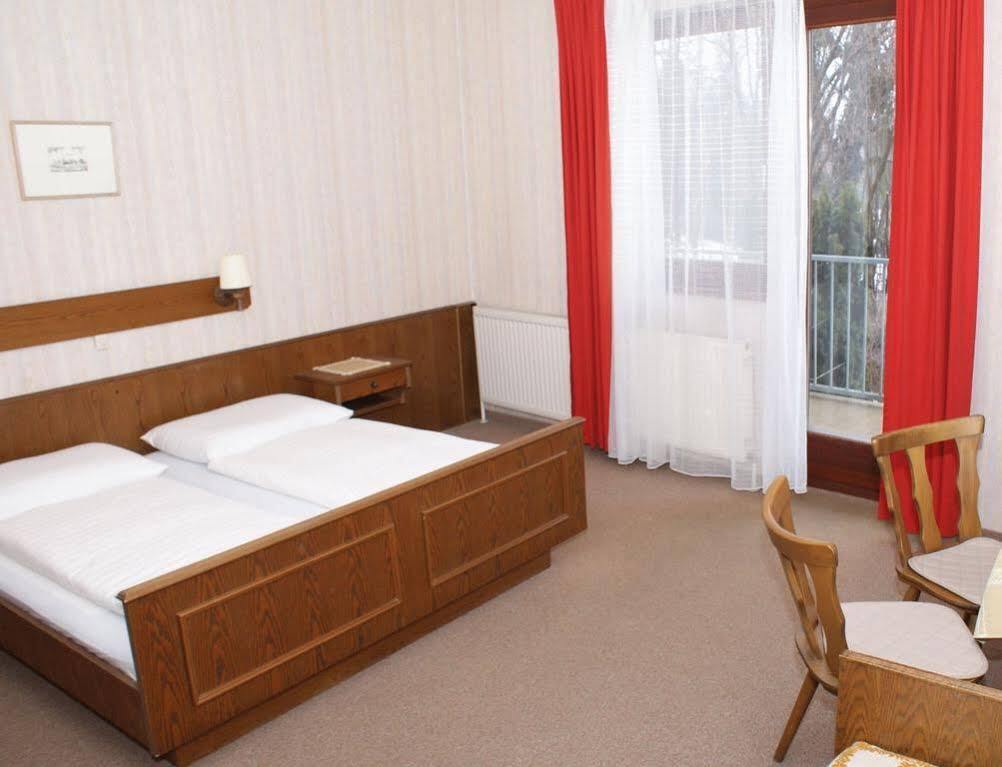 Zoechbauer Gaestehaus - Hotel Garni Kapelln 외부 사진